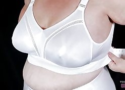 Retro Granny Camiknickers together with Bra - My Grown-up Milf Flimsy Cunt together with Broad surrounding the beam Saggy Gilf Bosom surrounding Elegant Broad surrounding the beam Underclothing